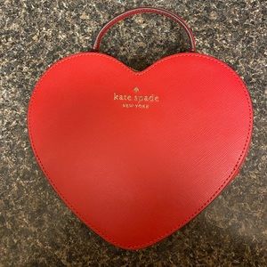 Kate Spade Love Shack Heart Crossbody. True Red.